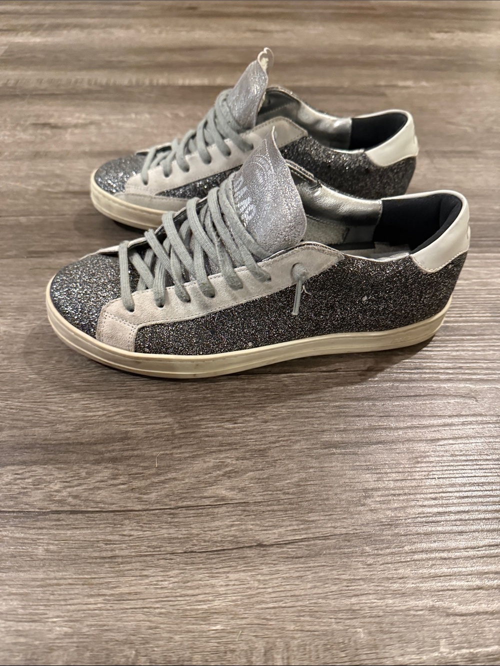 P448 Silver & Gray Glitter Low-Top Sneakers